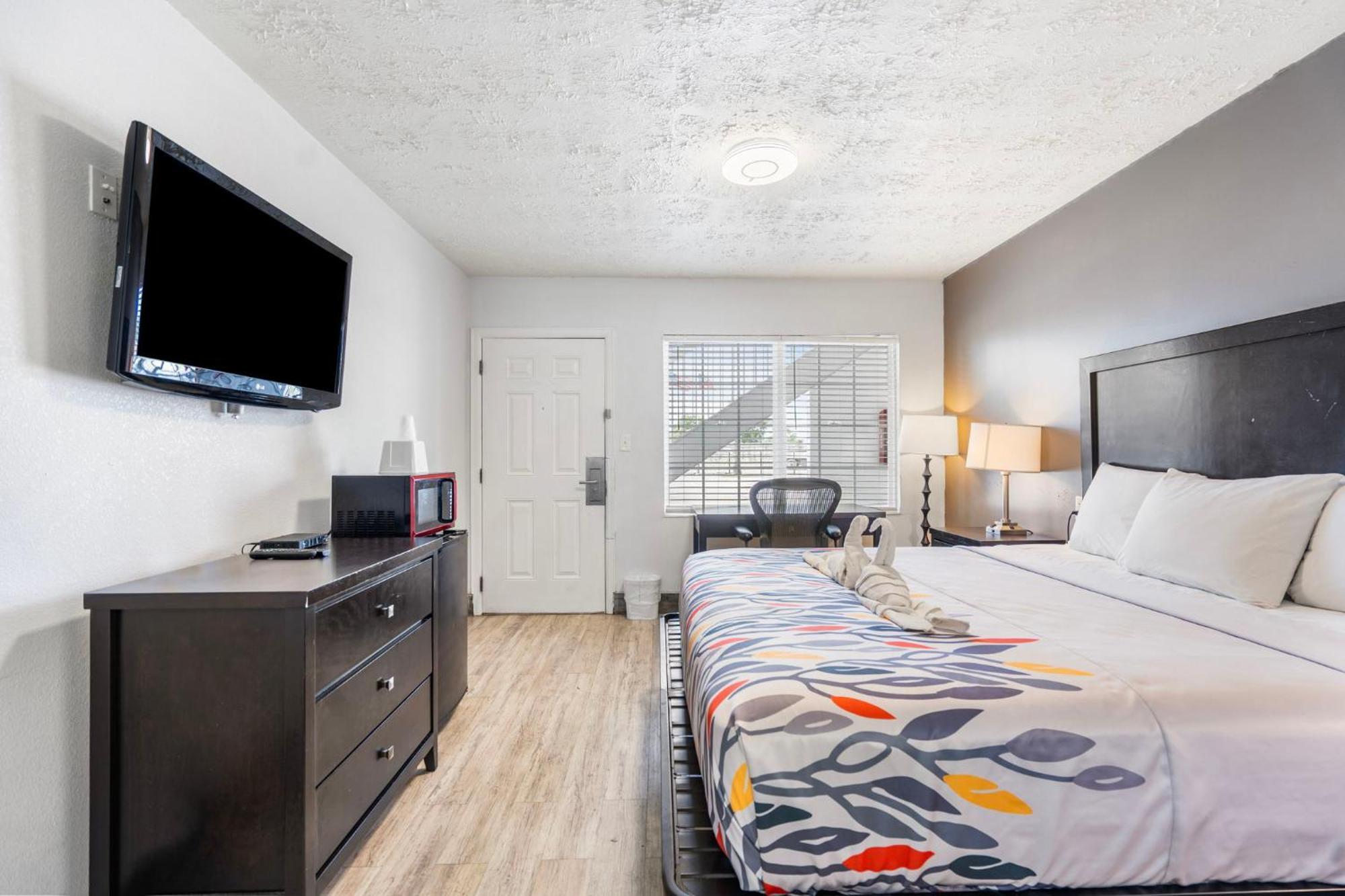 Budgetel Inns & Suites Augusta Downtown 706-945-1238 ภายนอก รูปภาพ